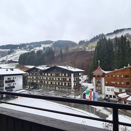 Appartement Zirbenstube Top 55 Saalbach-Hinterglemm Exterior photo